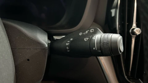 Volvo XC60 2.0 B5 G AWD Core Auto