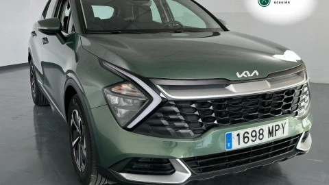 Kia Sportage 1.6 T-GDi MHEV 110kW (150CV) Drive 4x2 Kia Sportage 1.6 T-GDi MHEV 110kW (150CV) Drive 4x2