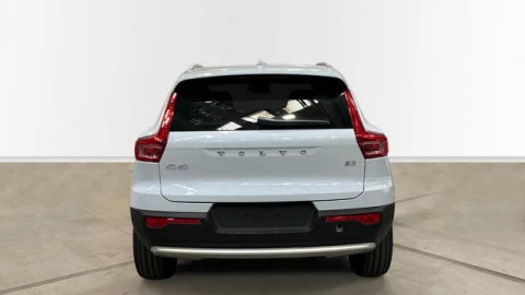 Volvo XC40 B3 G Core Auto 120 kW (163 CV)