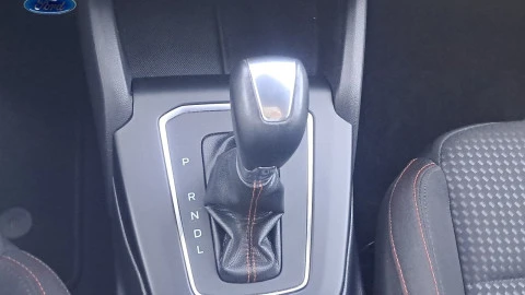 Ford Focus 1.0 Ecoboost MHEV 114kW ST-Line Auto