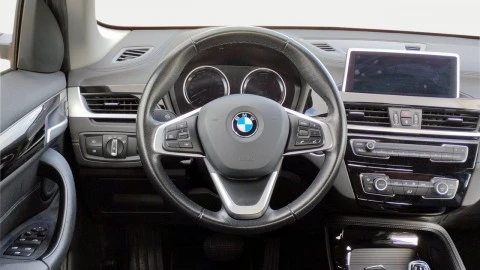 BMW X1 xDrive20dA
