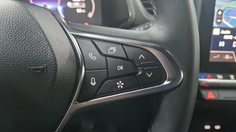 Renault Captur techno Eco-G 100cv (74 kW)