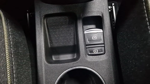 Renault Captur techno Eco-G 100cv (74 kW)