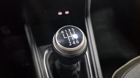 Renault Captur techno Eco-G 100cv (74 kW)