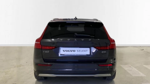 Volvo V60 Cross Country 2.0 B5 G AWD Cross C Ultimate Bright AT