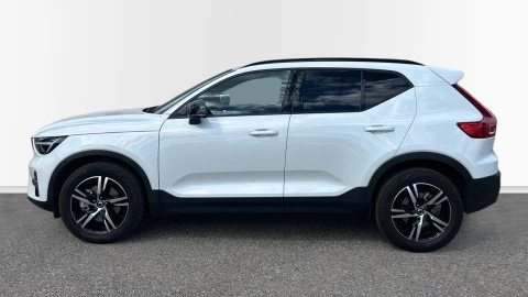 Volvo XC40 2.0 B3 G Plus Dark Auto