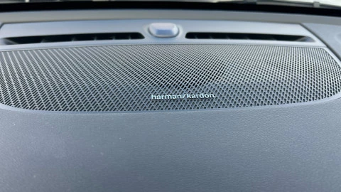 Volvo XC40 2.0 B3 G Plus Dark Auto