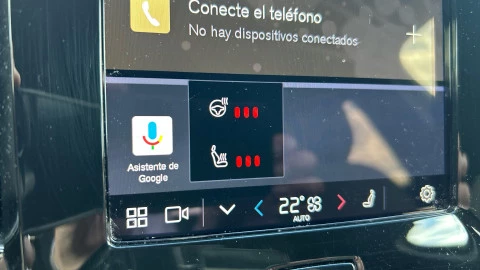 Volvo XC40 2.0 B3 G Plus Dark Auto