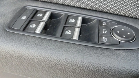 Peugeot Partner TEPEE Outdoor 1.6 BlueHDi 73KW (100CV)