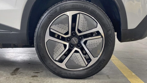 Omoda 5 EV EV 61 kWh Premium