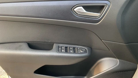 Renault Arkana Techno full hybrid E-Tech 105 kW (145CV)