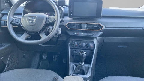 Dacia Sandero Stepway Essential TCe 67kW (90V)