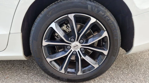 Volvo V60 2.0 B4 (D) Momentum Pro Auto