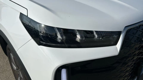 EBRO S400 1.5 DHE HEV Excellence CVT