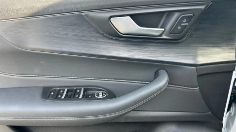 EBRO S400 1.5 DHE HEV Excellence CVT