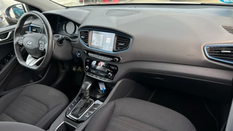 Hyundai IONIQ 1.6 GDI HEV Tecno DT