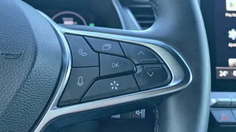 Renault Captur techno Eco-G 100cv (74 kW)