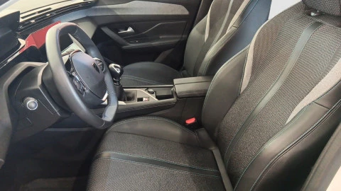 Peugeot 308 5P Allure Puretech 130 S&S MAN