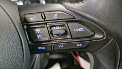 Toyota Aygo X Cross 1.0 VVT-I 72CV Chic