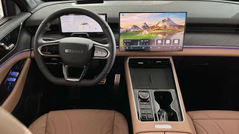 EBRO S900 PHEV 1.5 TGDI 3DHT 4X4 Luxury