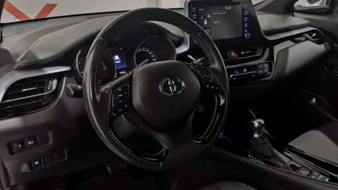 Toyota C-HR 1.8 125H Advance