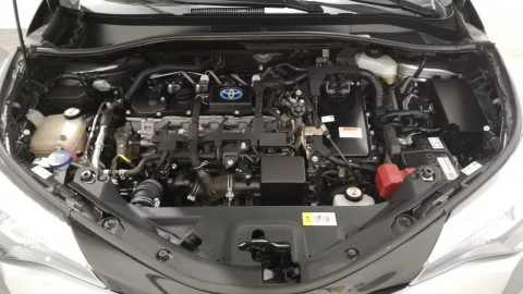 Toyota C-HR 1.8 125H Advance