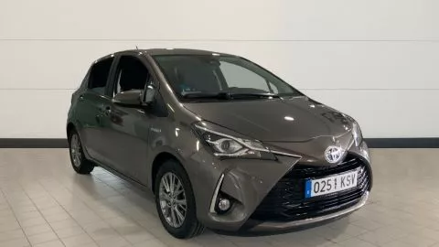 Toyota Yaris 1.5 VVT-I HYBRID ACTIVE TECH AUTO 100 5P Toyota Yaris 1.5 VVT-I HYBRID ACTIVE TECH AUTO 100 5P