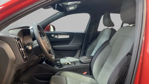 Volvo XC40 2.0 B3 G Core Auto