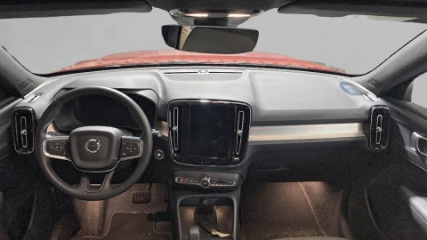 Volvo XC40 2.0 B3 G Core Auto
