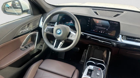 BMW Serie iX1 30 xDrive M Sport