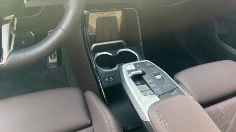 BMW Serie iX1 30 xDrive M Sport