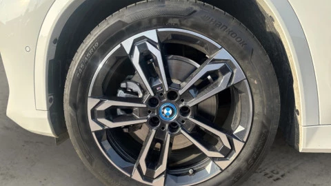 BMW Serie iX1 30 xDrive M Sport