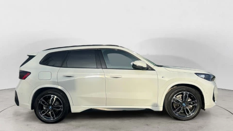 BMW Serie iX1 30 xDrive M Sport