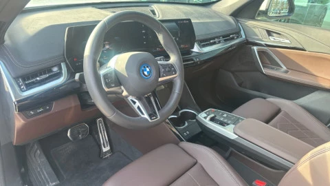 BMW Serie iX1 30 xDrive M Sport