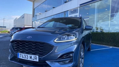 Ford Kuga ST-Line 2.5 Duratec PHEV 165kW Auto