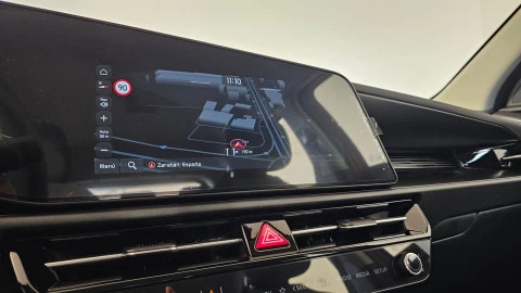 Kia Niro 1.6 GDi HEV 95kW (129CV) Concept