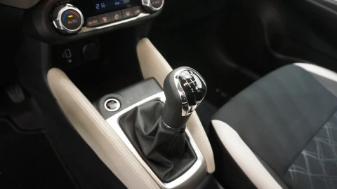 Nissan Micra IG-T 68 kW (92 CV) E6D-F N-Design Black