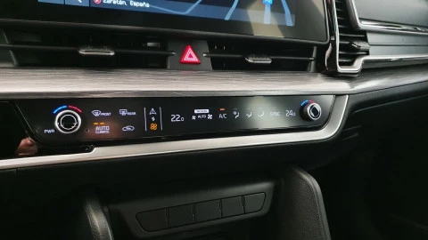 Kia Sportage 1.6 T-GDi MHEV 118kW (160CV) Drive 17