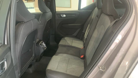 Volvo XC40 2.0 B3 G Core Auto