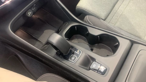 Volvo XC40 2.0 B3 G Core Auto