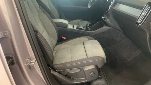 Volvo XC40 2.0 B3 G Core Auto