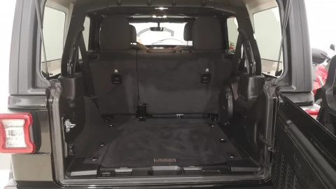 Jeep Wrangler Unlimited 2.2 CRD Rubicon 8ATX E6D