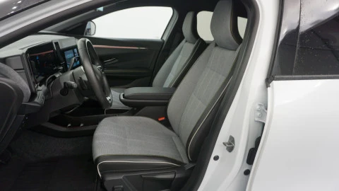 Renault Megane E-Tech Techno 160kW (220CV) autonomía confort