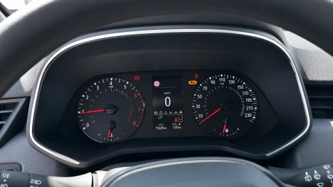 Renault Clio Business TCe 67 kW (90CV)