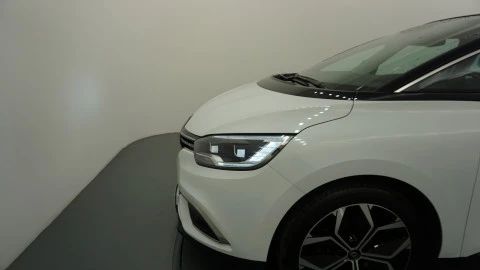 Renault Grand Scénic Zen TCe 103 kW (140CV) GPF MY2021