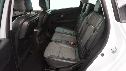 Renault Grand Scénic Zen TCe 103 kW (140CV) GPF MY2021