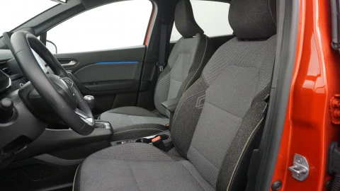 Renault Captur techno Eco-G 100cv (74 kW)