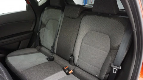 Renault Captur techno Eco-G 100cv (74 kW)