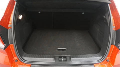 Renault Captur techno Eco-G 100cv (74 kW)