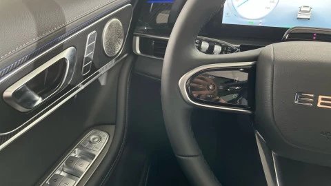 EBRO S700 1.5 TGDI PHEV Luxury E-CVT